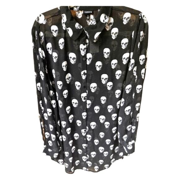 Torrid plus size chiffon school open sleeve but in front blouse. - Picture 3 of 16